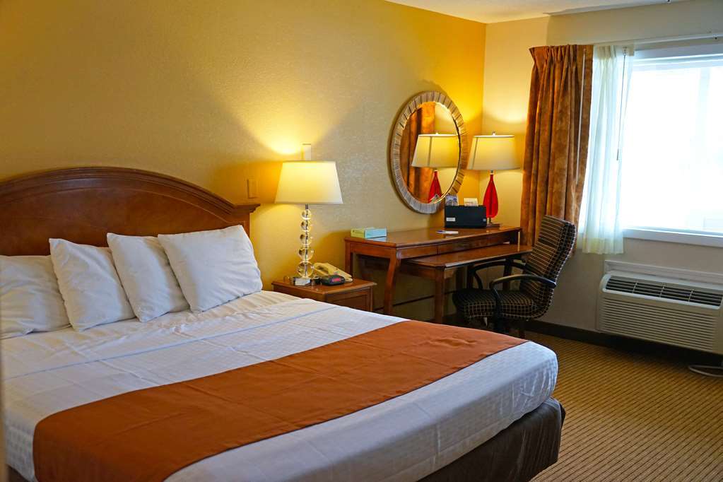 Americas Best Value Inn Plattsburgh Rom bilde