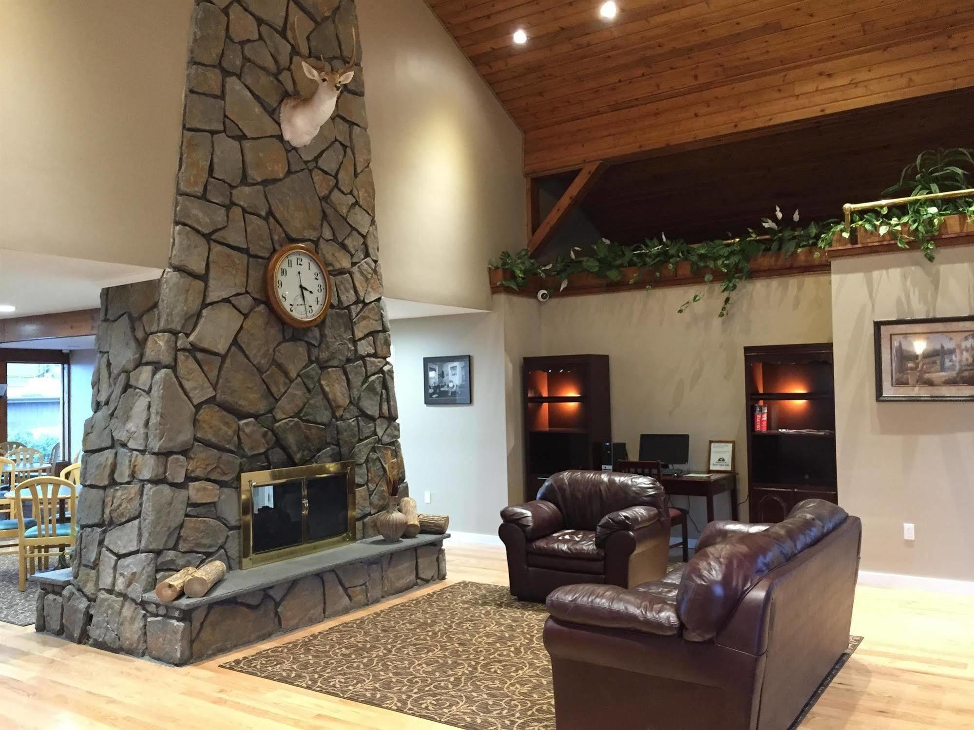 Americas Best Value Inn Plattsburgh Eksteriør bilde